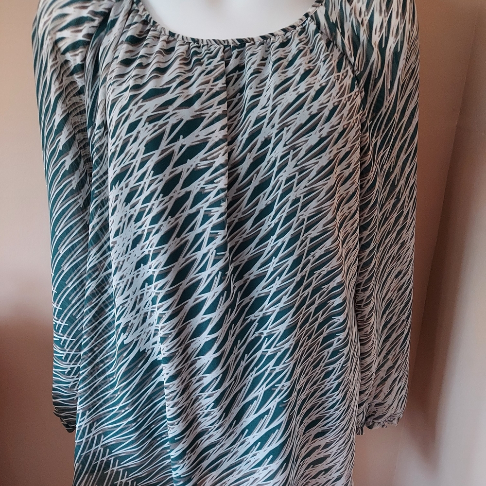 NIC+ZOE Green and White Patterned Blouse